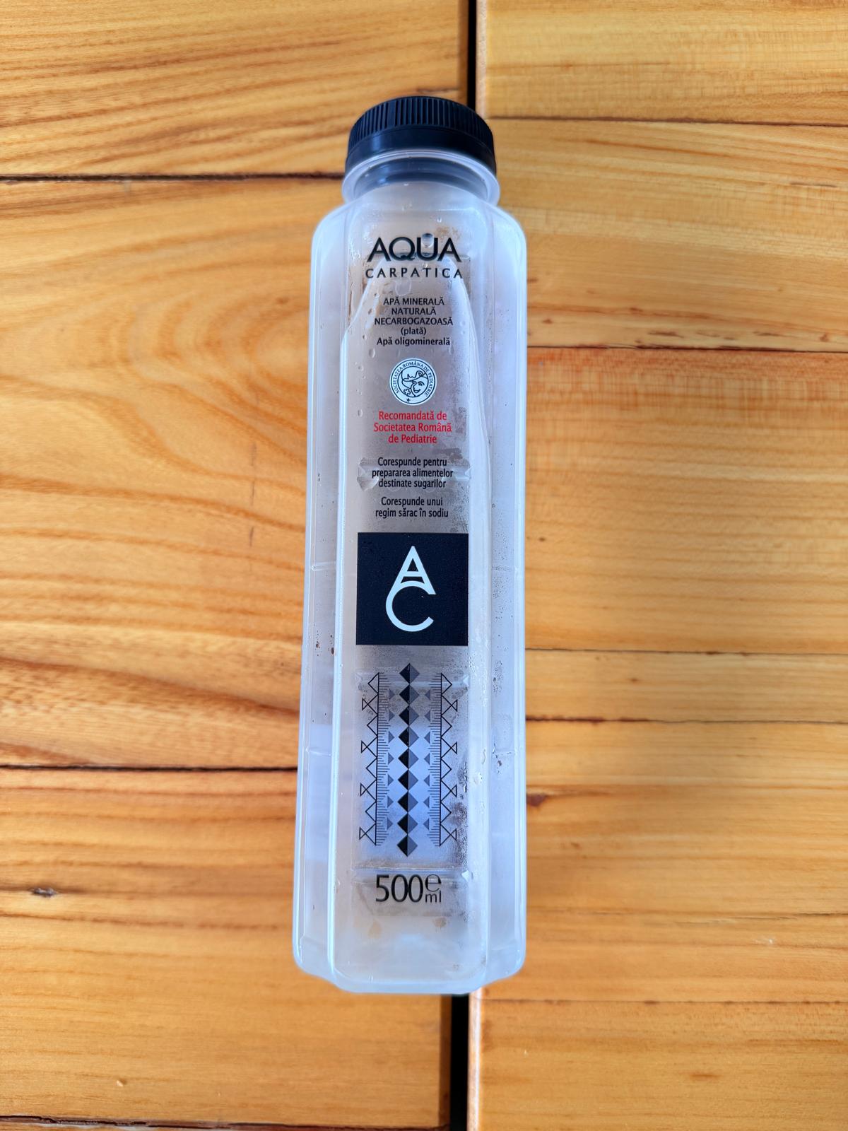 Aqua Carpatica plată